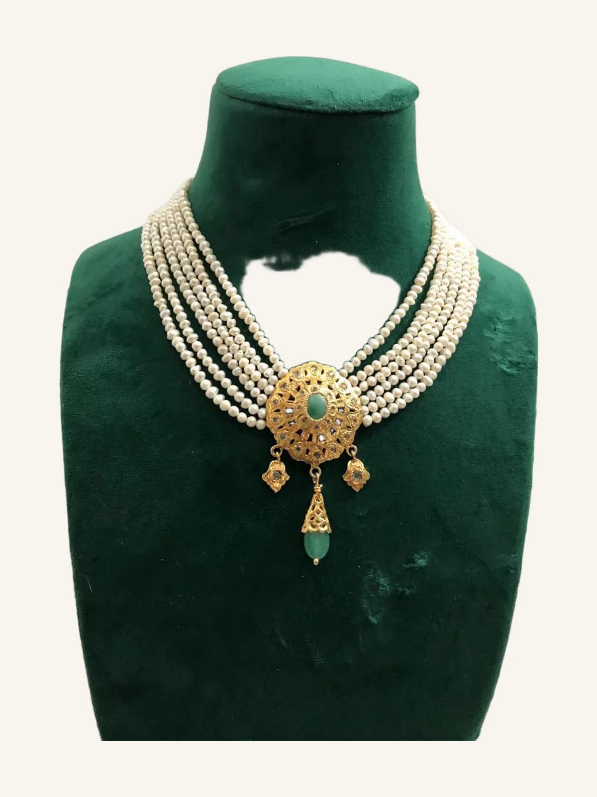 Collier Jouhar